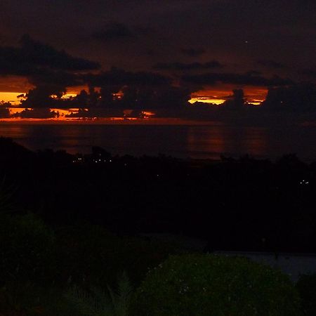 Flamboyant Ocean View - Ex Hillside Haven Tamarin Exterior foto